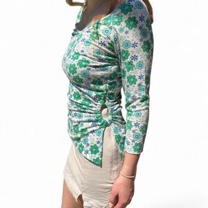 Vintage 90s No Boundaries Floral Long Sleeve Top – Green/Blue Daisy Print